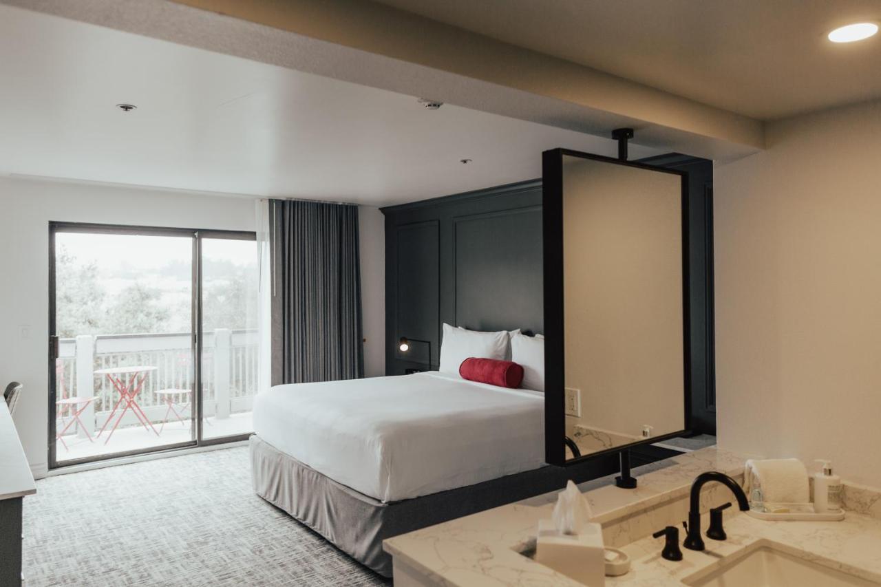 Vinland And Lounge Hotel Solvang