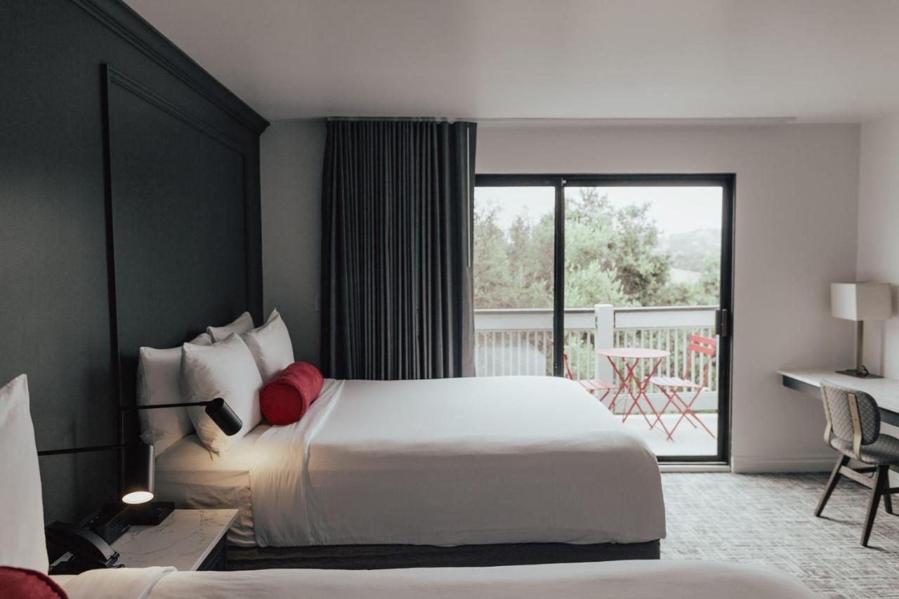 Vinland And Lounge Hotel