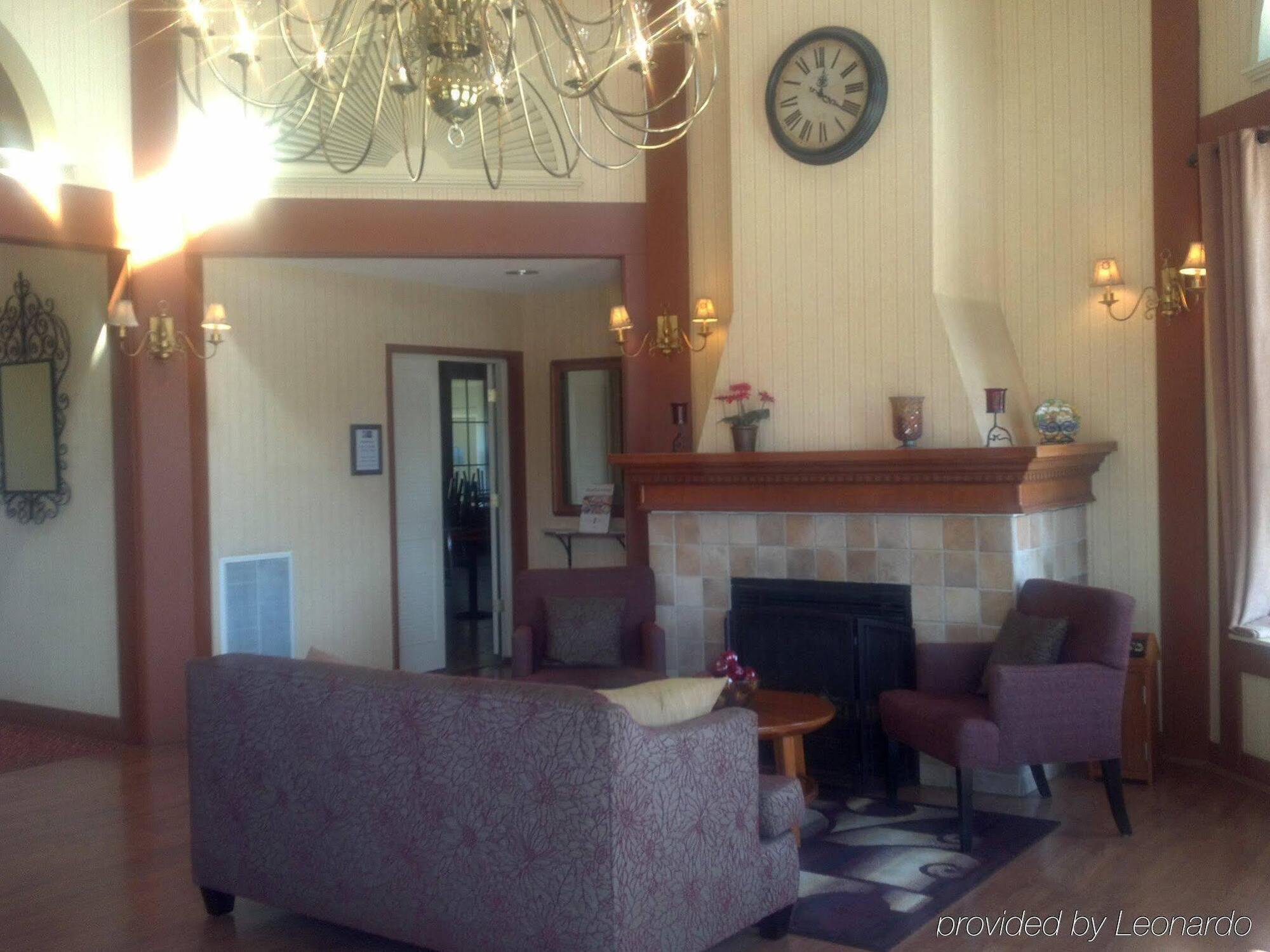 Hotel Vinland And Lounge Solvang